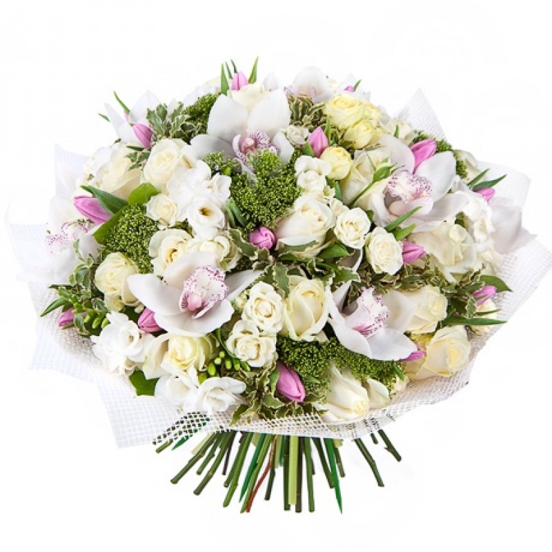 Букет из белых орхидей с розами и тюльпанами 