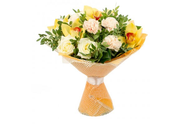 Букет с желтыми орхидеями